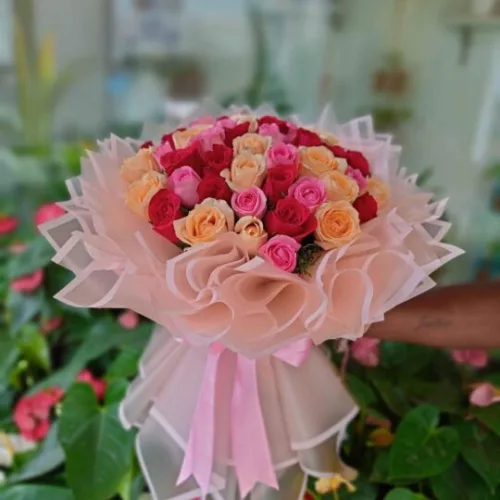 Elegant Roses Bouquet